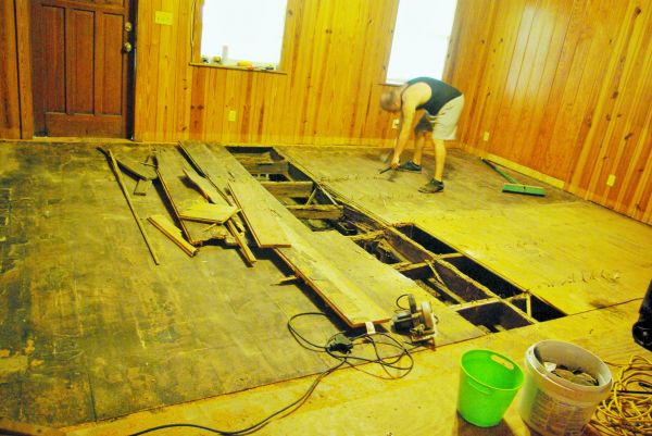 Subfloor Demolition in Olympia